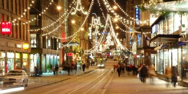 Holiday season shopping trends